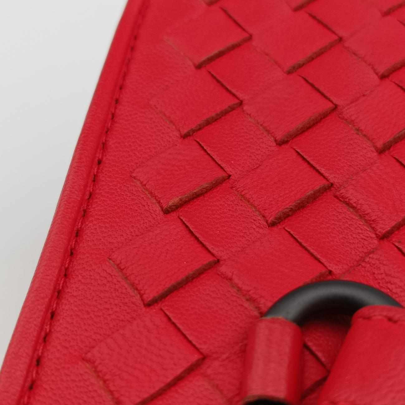 Pre-owned Bottega Veneta Intrecciato Red lambskin  shoulderbag | stylenewstar