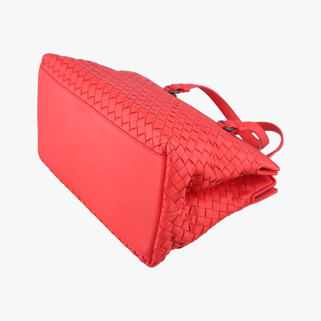 Pre-owned Bottega Veneta Intrecciato Red lambskin  shoulderbag | stylenewstar