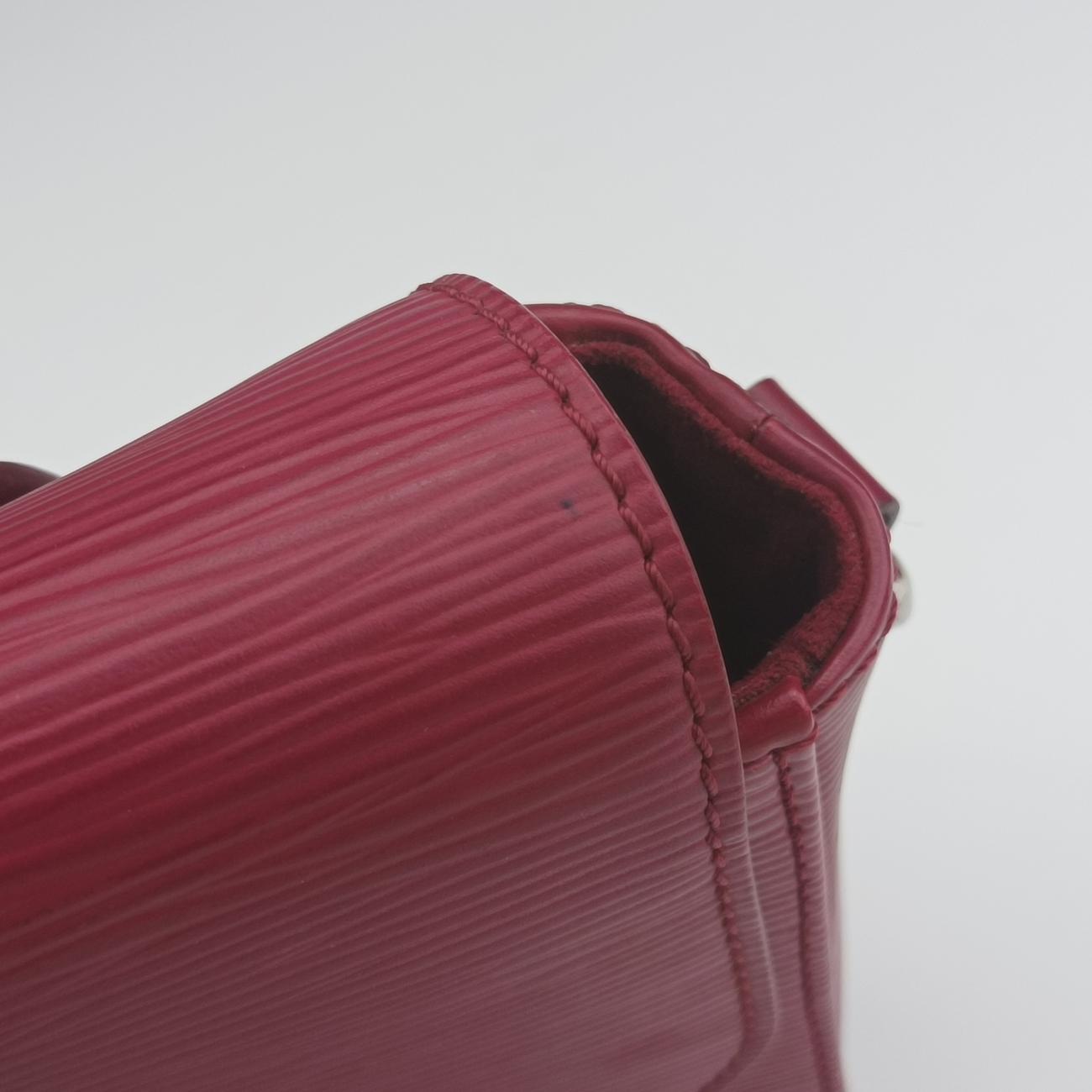 Vintage Louis Vuitton EDEN PM FUCHSIA Epi M40652 shoulderbag | stylenewstar