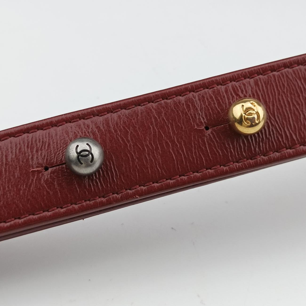 Secondhand Chanel GABRIELLE Red Suede × leather A91810 shoulderbag | stylenewstar