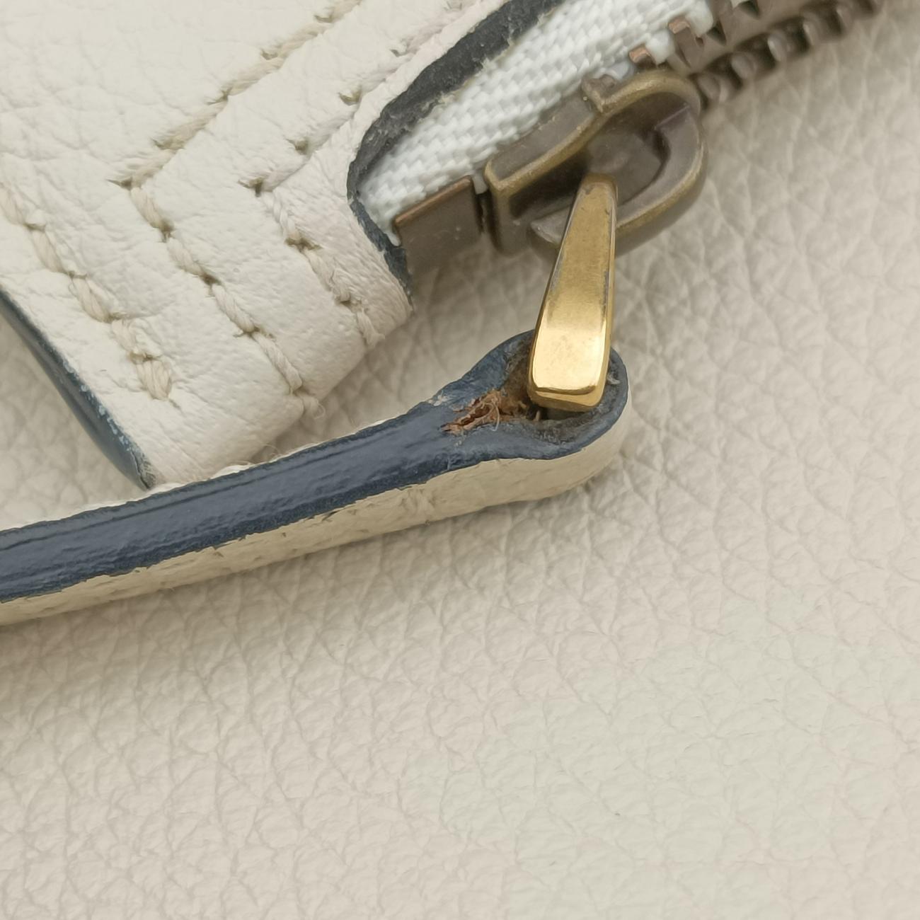 Vintage Gucci Gucci print White Leather 516639 backpack/rucksack | stylenewstar