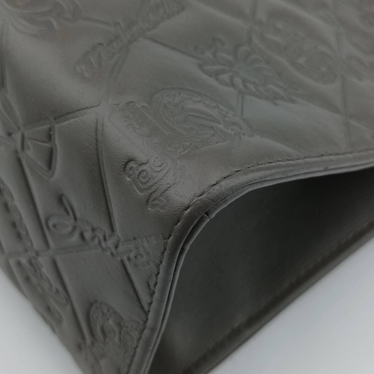 Pre-owned Chanel Iconic Matelasse Grey leather A37156 shoulderbag | stylenewstar