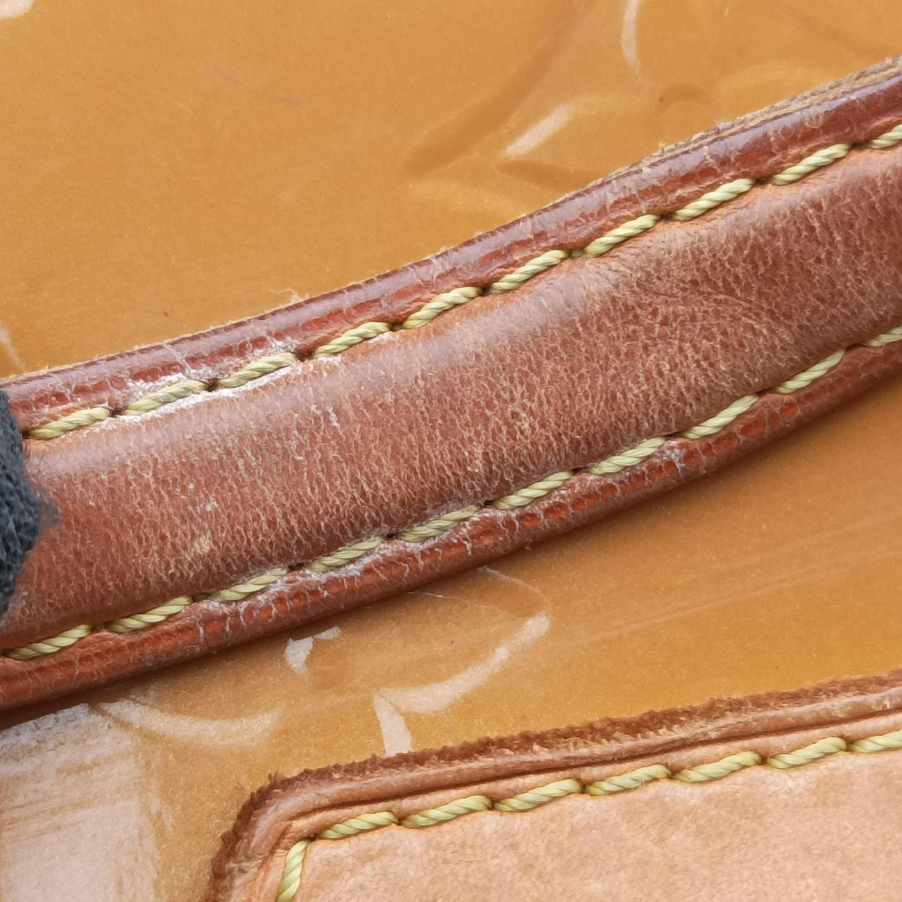 Pre-owned Louis Vuitton Bréa MM ROSE VELOURS Vernis M91588 shoulderbag | stylenewstar