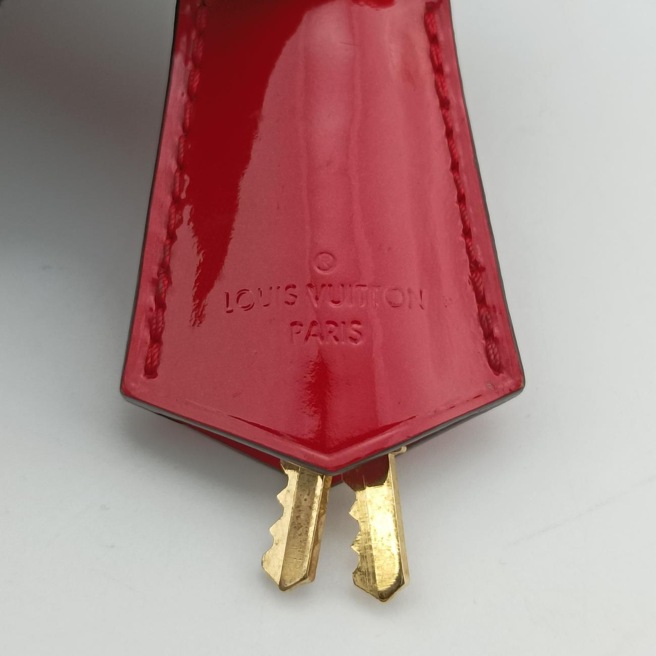 Secondhand Louis Vuitton Alma BB CERISE Vernis M90174 shoulderbag | stylenewstar