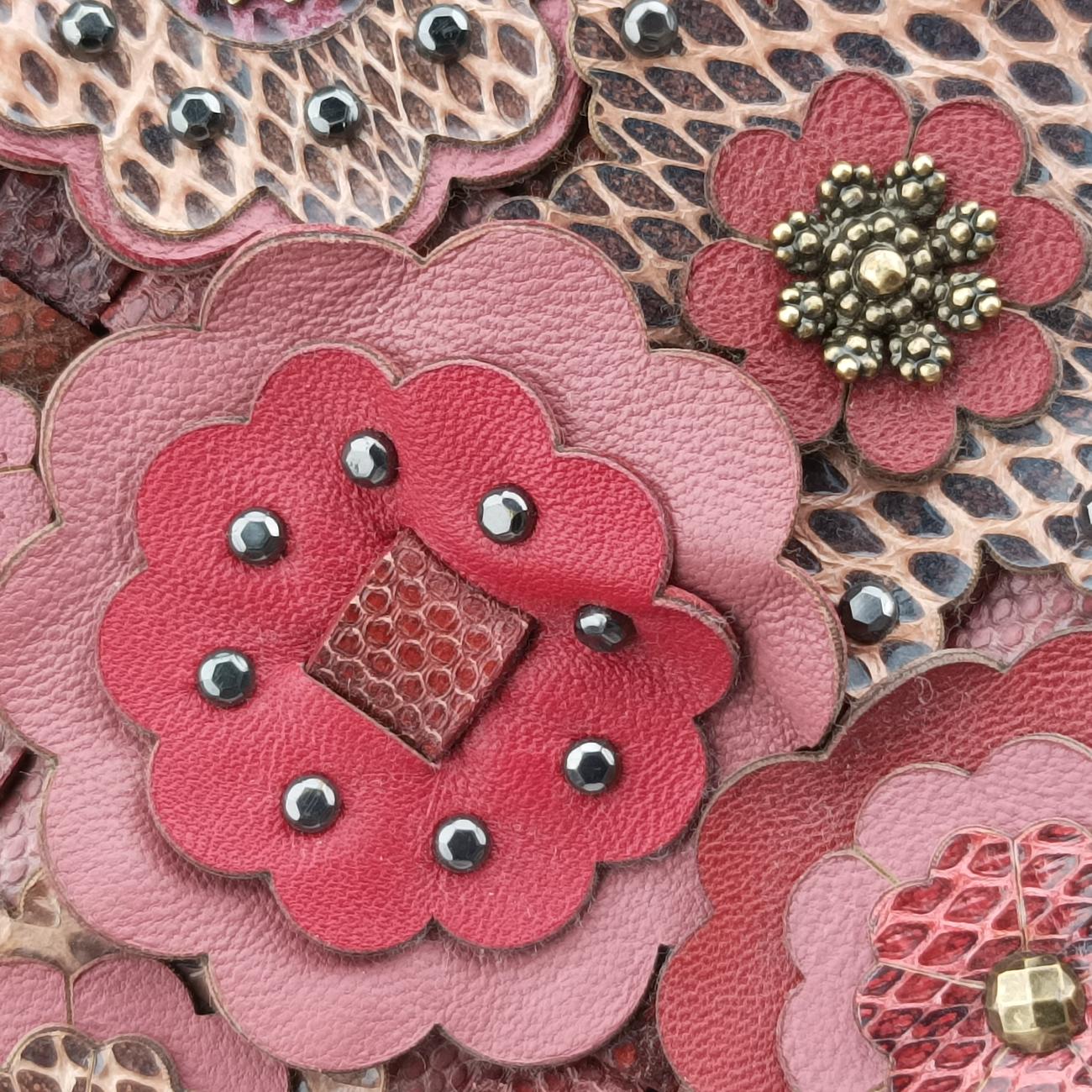 Pre-owned Bottega Veneta Intrecciato Red×Multicolour Leather  shoulderbag | stylenewstar