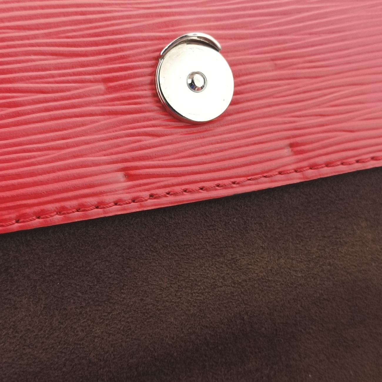 Pre-owned Louis Vuitton Cluny Red Epi M41333 shoulderbag | stylenewstar