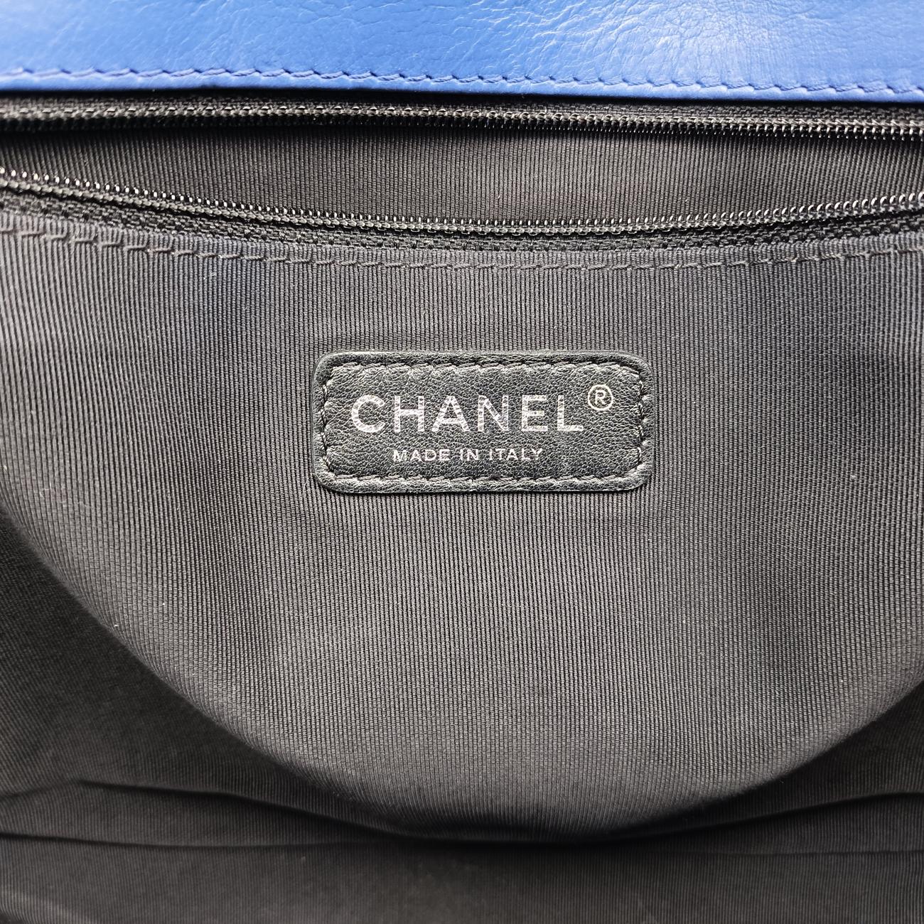 Secondhand Chanel BOY CHANEL Blue leather A67087 shoulderbag | stylenewstar