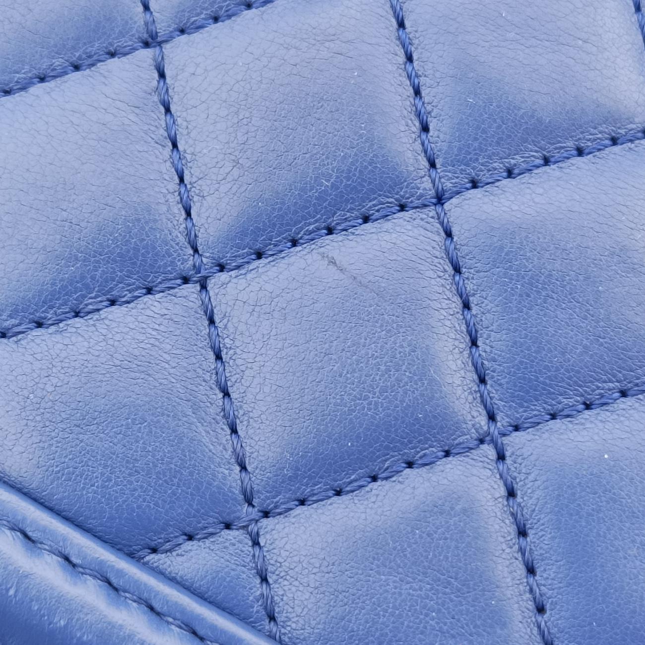 Secondhand Chanel BOY CHANEL Blue leather A67087 shoulderbag | stylenewstar