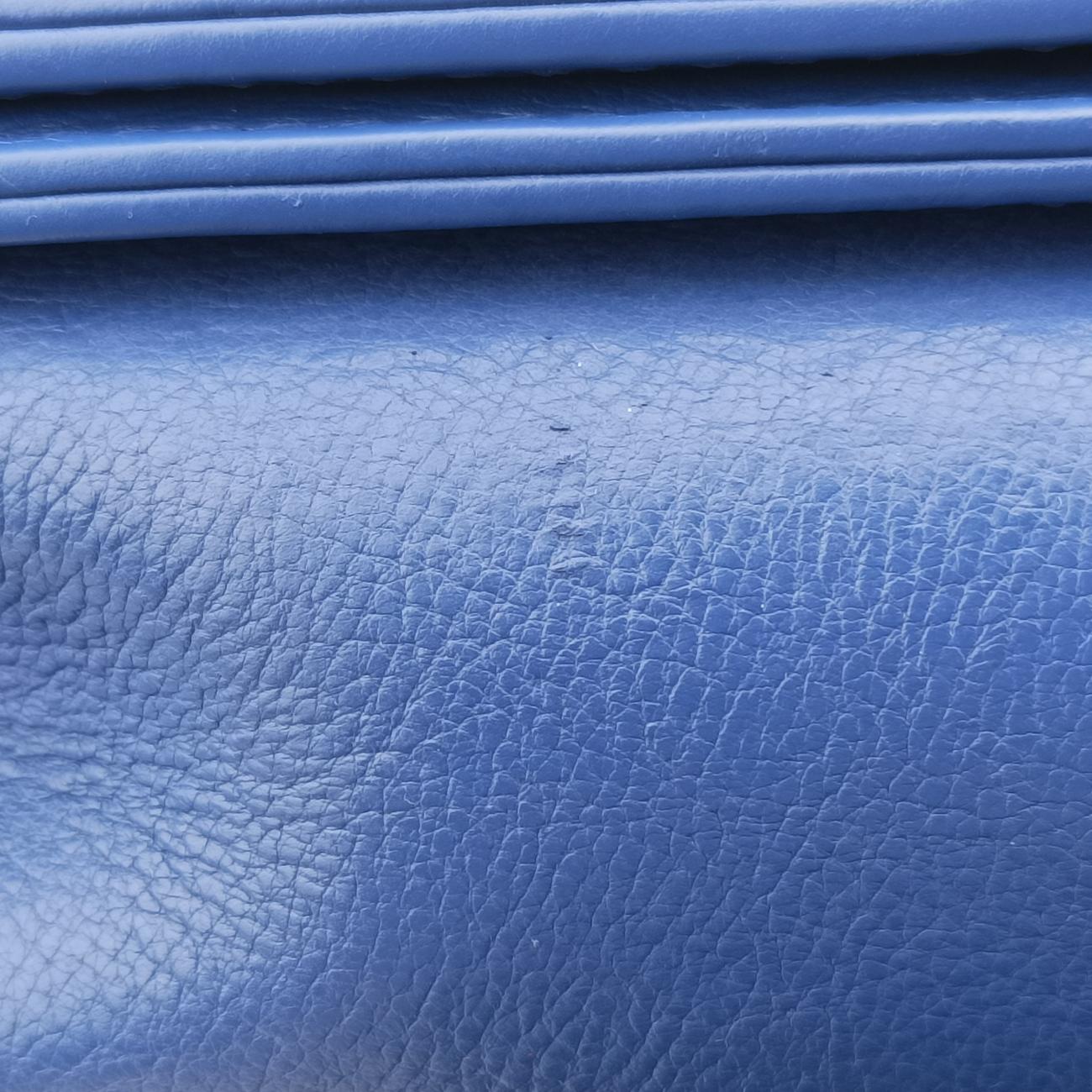 Secondhand Chanel BOY CHANEL Blue leather A67087 shoulderbag | stylenewstar