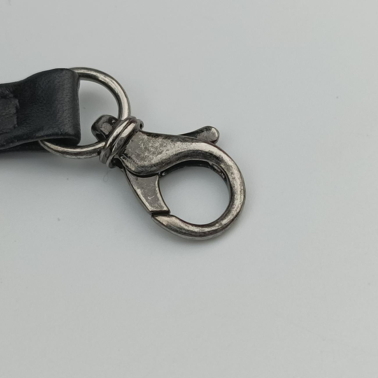 Secondhand Chanel BOY CHANEL Blue leather A67087 shoulderbag | stylenewstar