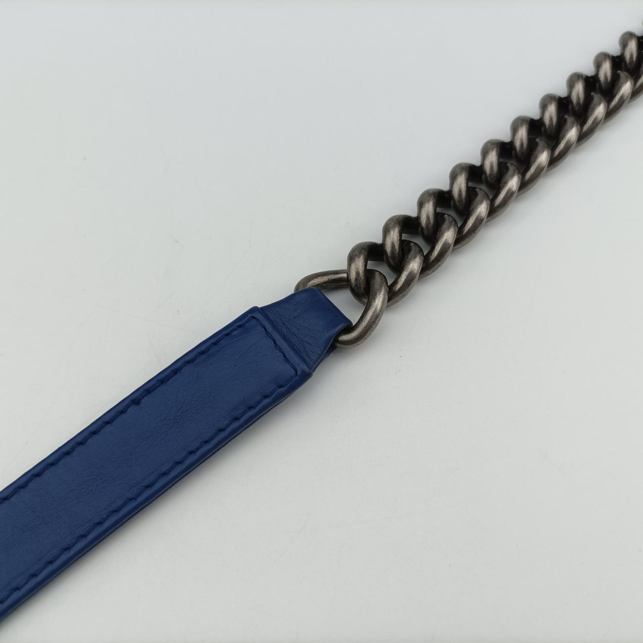 Secondhand Chanel BOY CHANEL Blue leather A67087 shoulderbag | stylenewstar