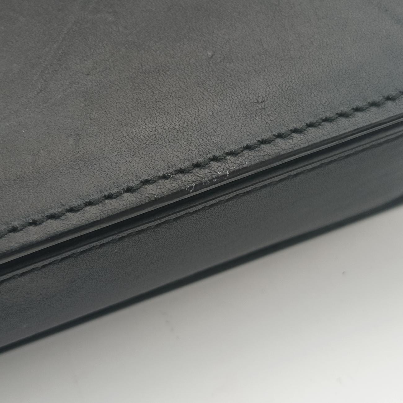 Pre-owned Yves Saint Laurent Classic Lulu Black Suede x leather 318025 shoulderbag | stylenewstar