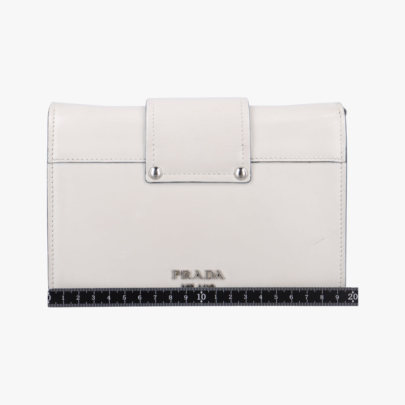 Secondhand Prada Plex ribbon White Leather 1BD067 shoulderbag | stylenewstar