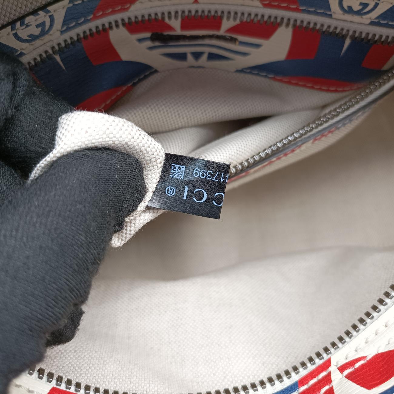 Pre-owned Gucci adidas collaboration mini duffel White x Red x Blue Leather 702397 shoulderbag | stylenewstar