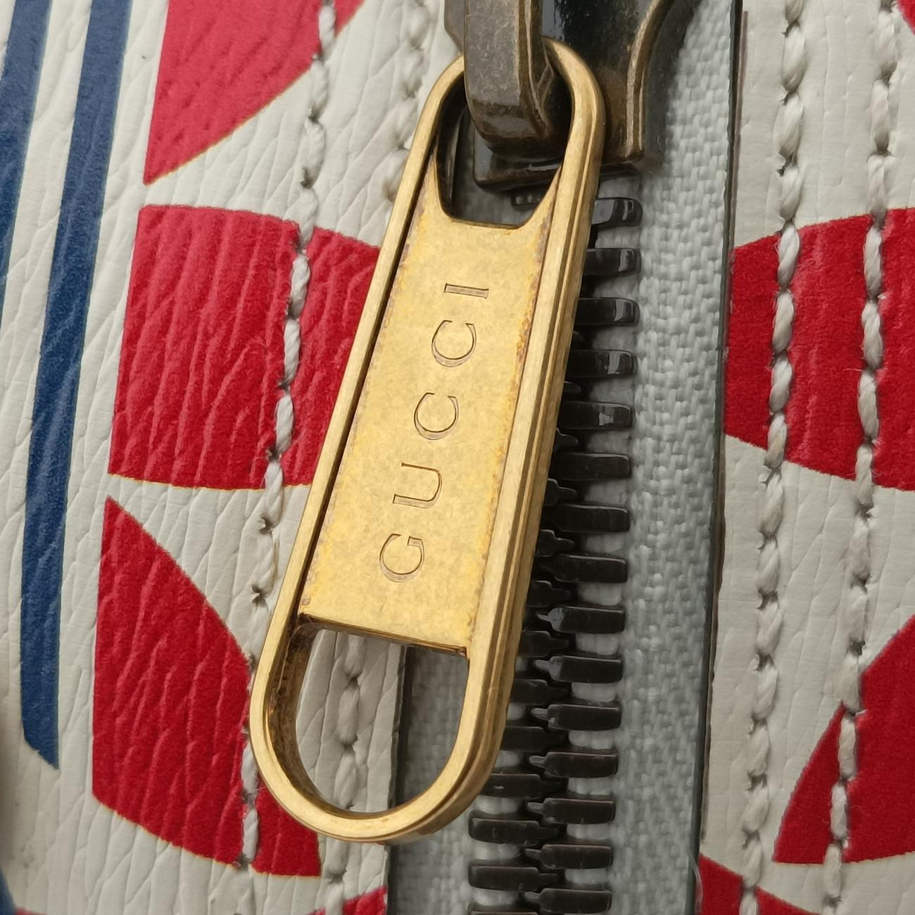 Pre-owned Gucci adidas collaboration mini duffel White x Red x Blue Leather 702397 shoulderbag | stylenewstar