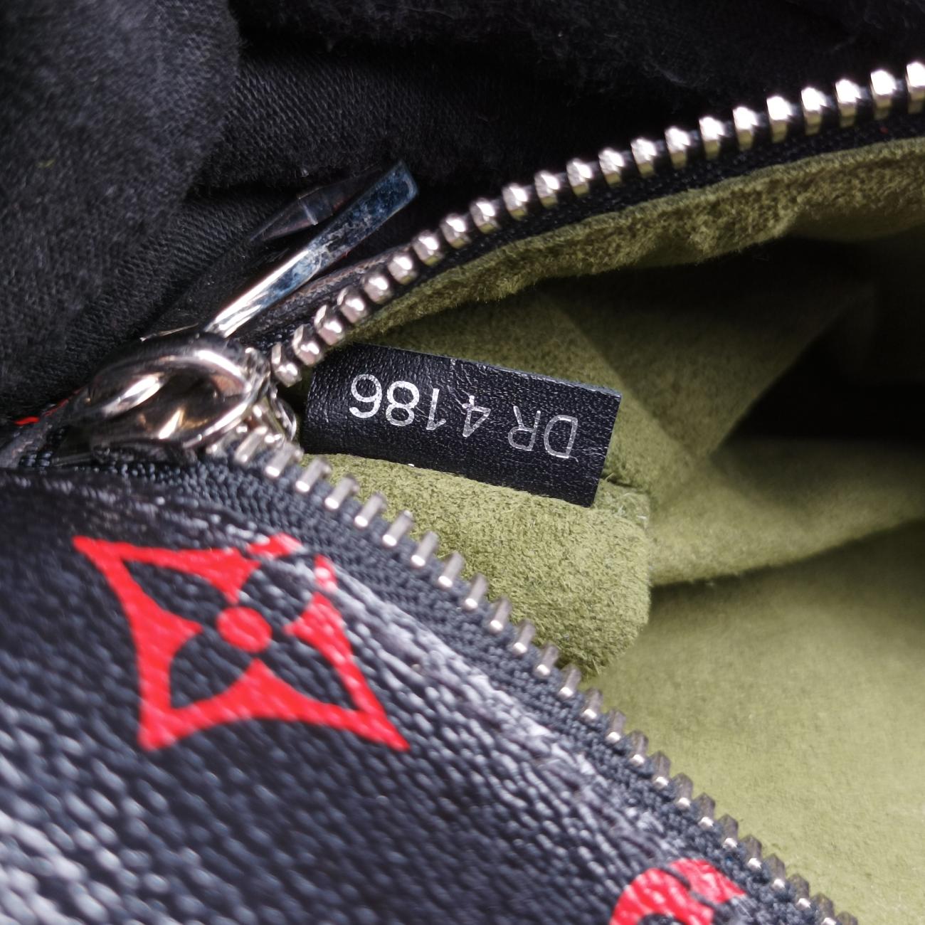 Vintage Louis Vuitton Pochette Metis MM Noir×ROUGE Monogram Infrarouge M41462 shoulderbag | stylenewstar