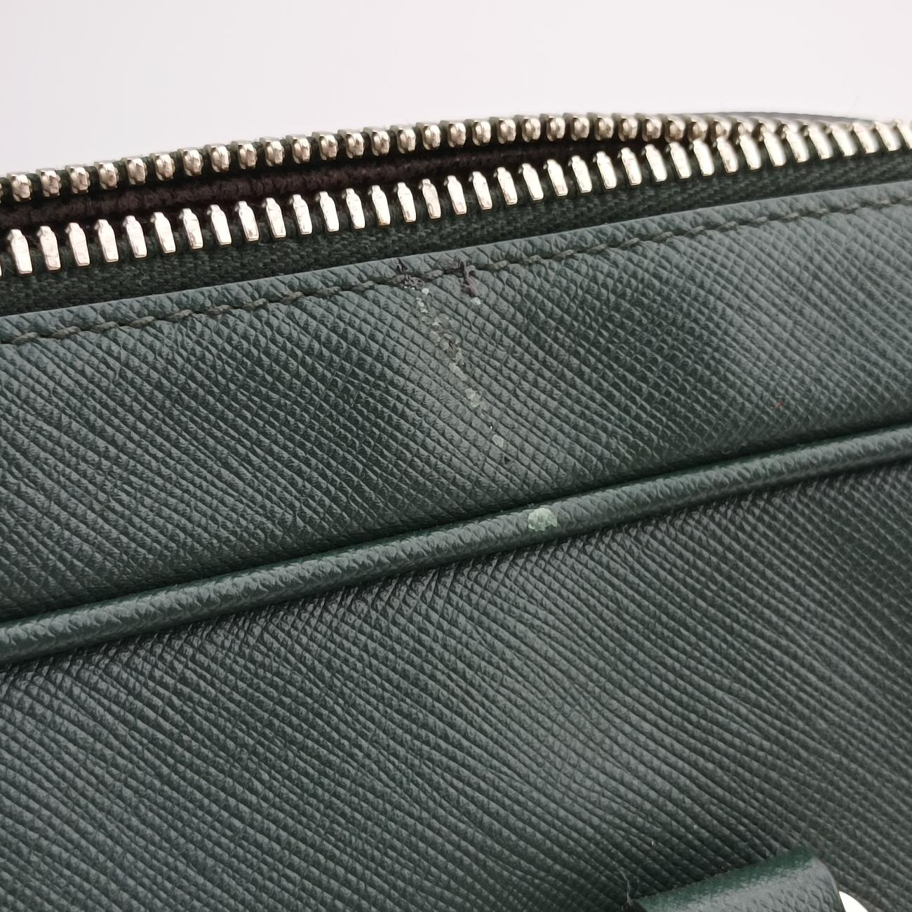 Secondhand Prada Briefcase Business Green SAFFIANO Leather 2VE363 handbag | stylenewstar