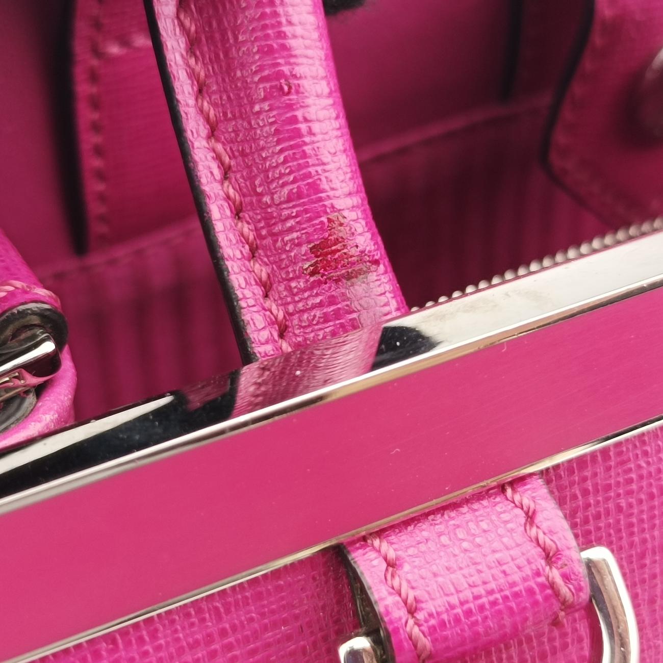 Secondhand Fendi Petite 2 JOURS Rose Leather 8BH253 shoulderbag | stylenewstar