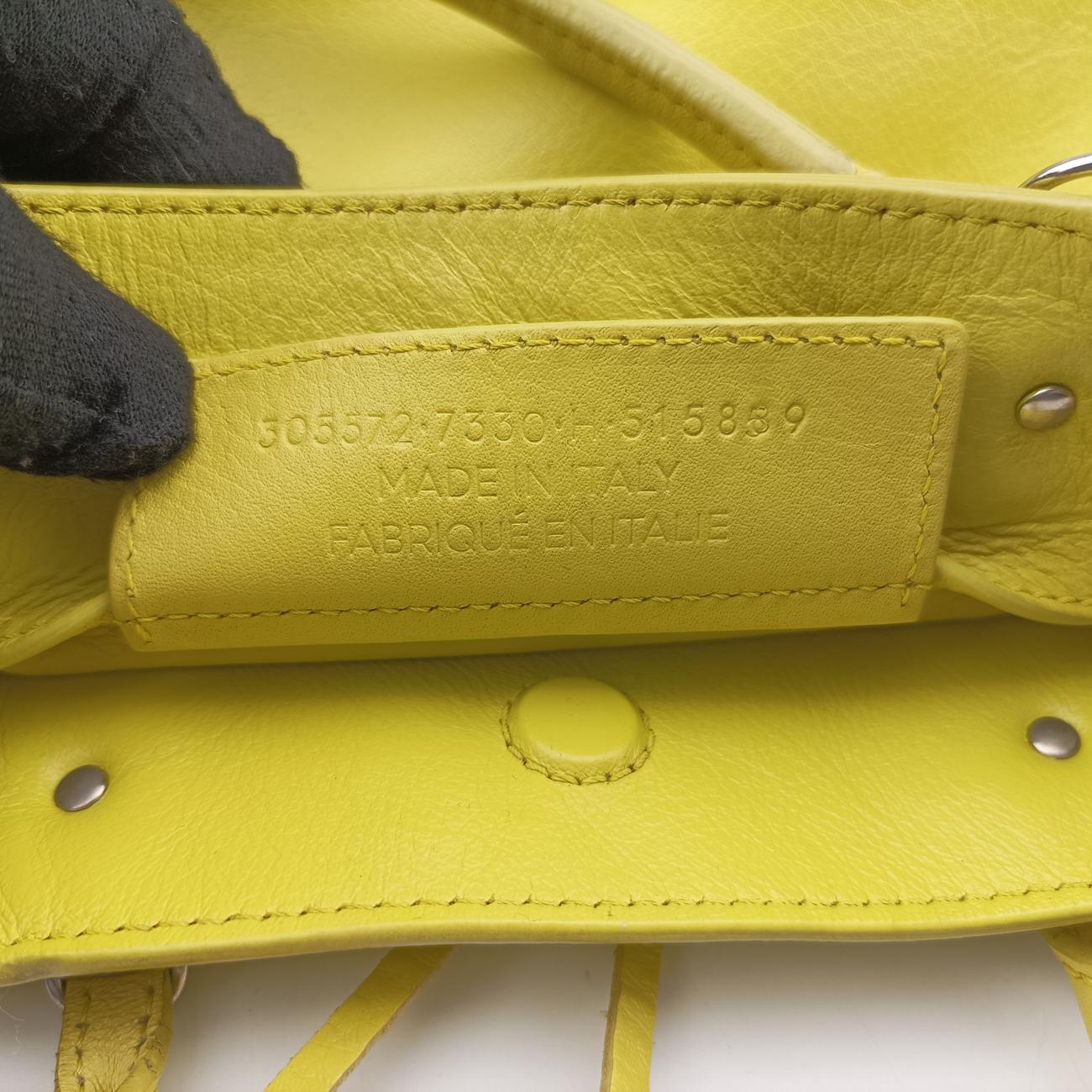 Pre-owned Balenciaga Paper A6 Zip Around Yellow Lambskin 370926 shoulderbag | stylenewstar