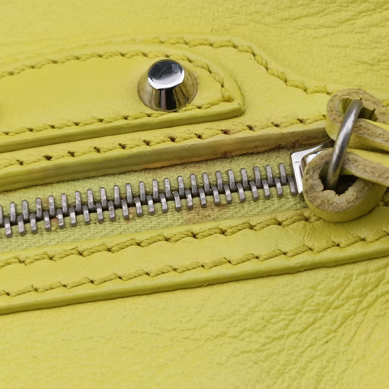 Pre-owned Balenciaga Paper A6 Zip Around Yellow Lambskin 370926 shoulderbag | stylenewstar