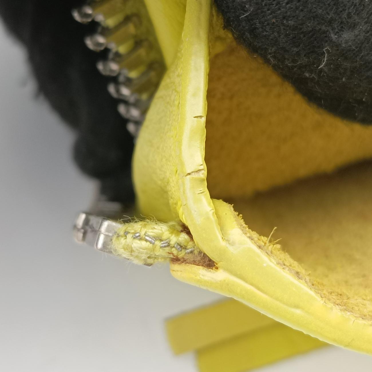 Pre-owned Balenciaga Paper A6 Zip Around Yellow Lambskin 370926 shoulderbag | stylenewstar