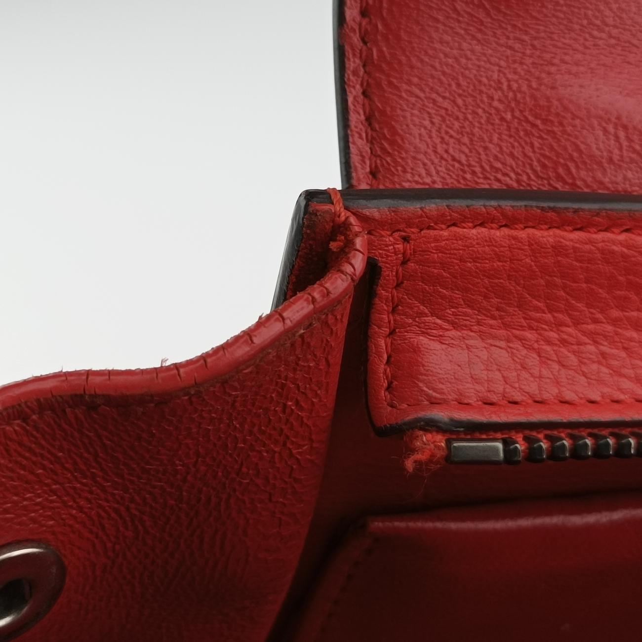 Pre-owned Celine Trapèze Red Leather × suede  shoulderbag | stylenewstar