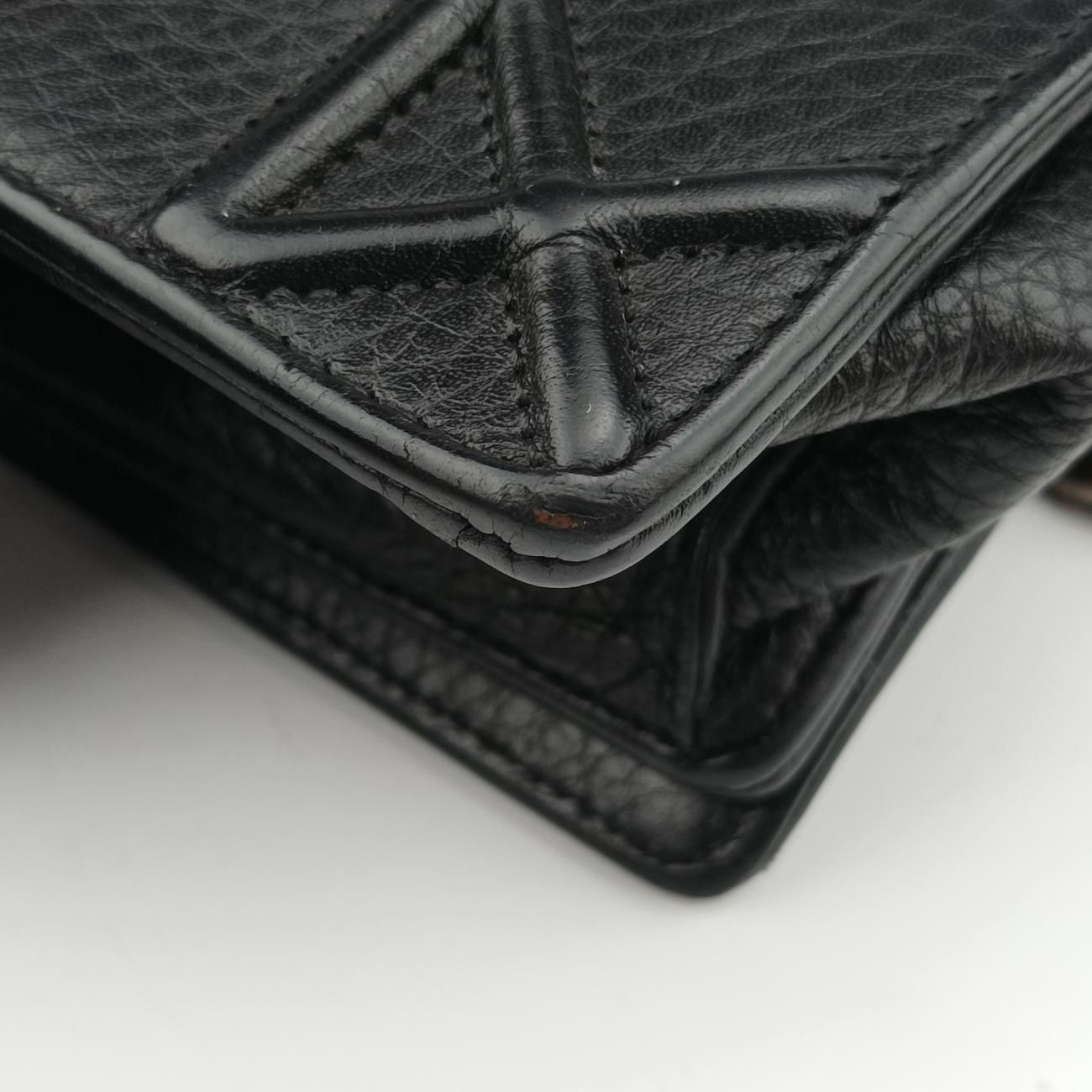 Secondhand Christian Dior Diorama Black Leather  shoulderbag | stylenewstar