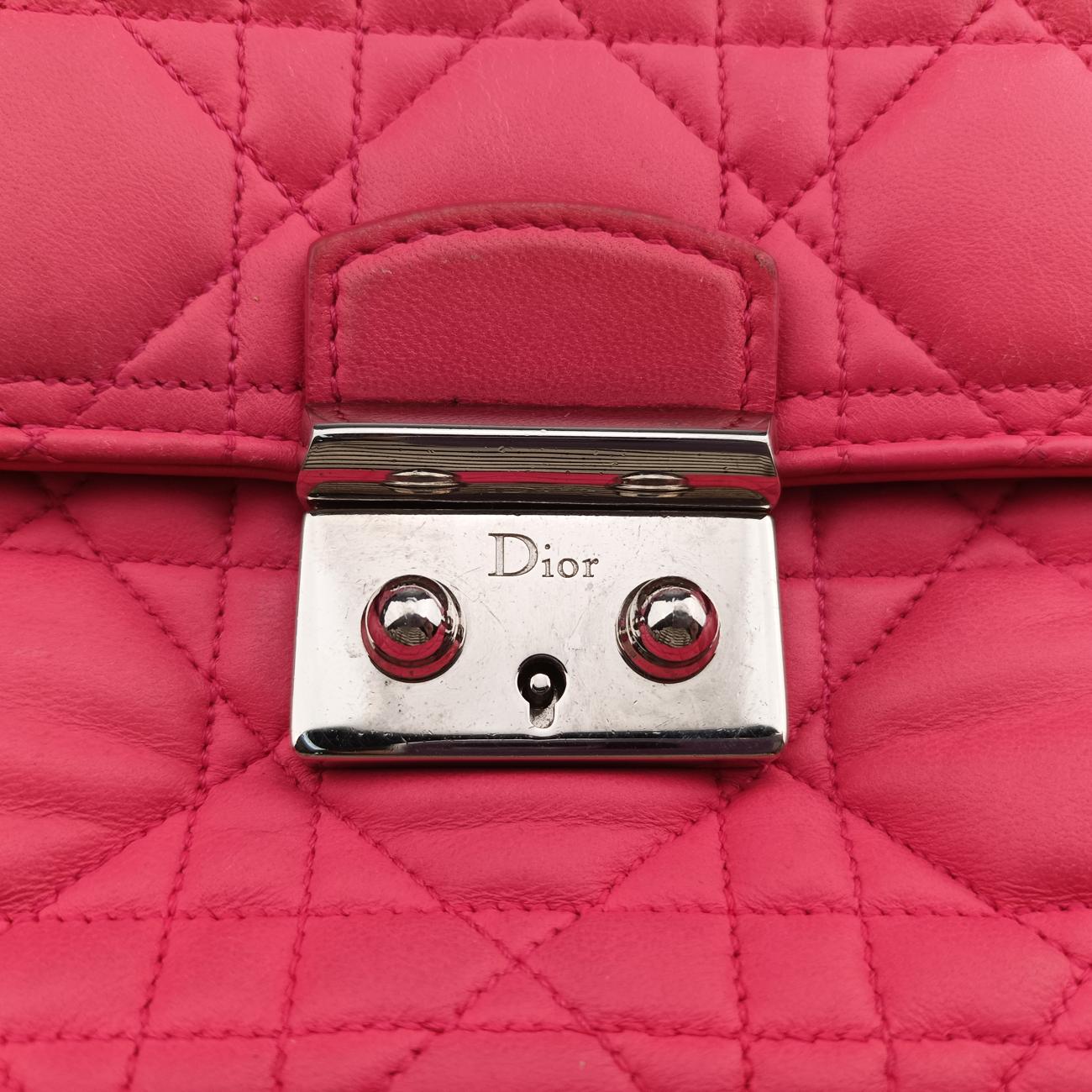 Vintage Christian Dior Miss Dior CANNAGE New Lock Rose lambskin  shoulderbag | stylenewstar