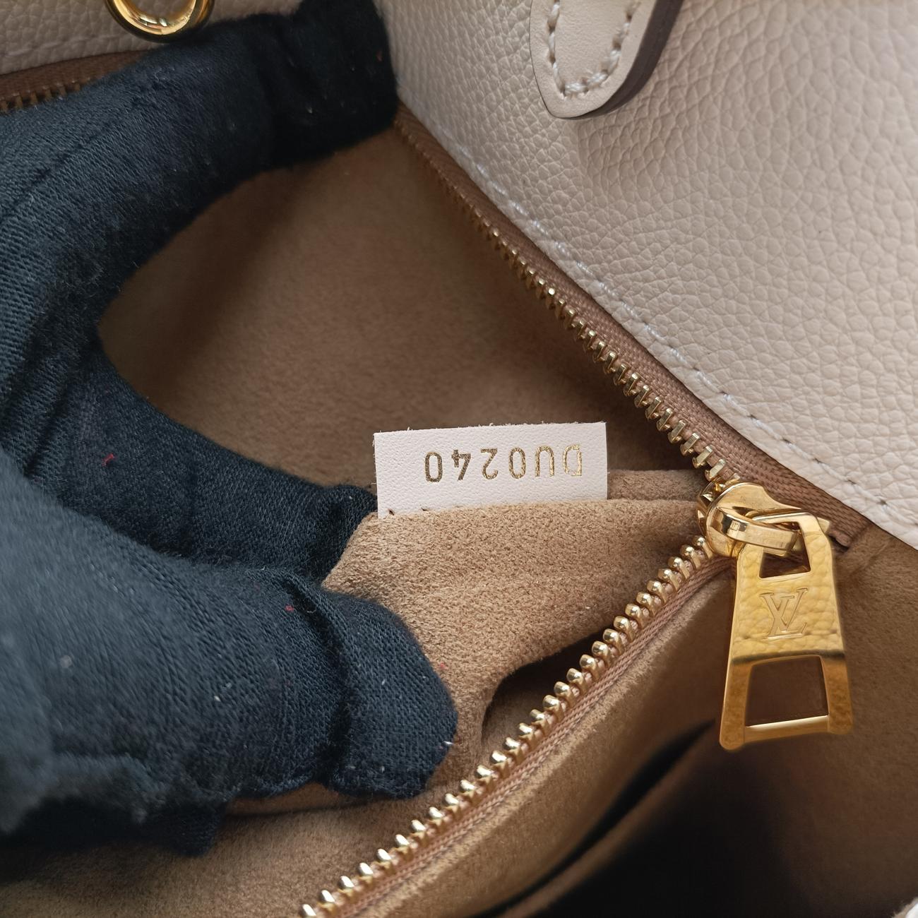 Pre-owned Louis Vuitton OntheGo GM Creme Monogram Empreinte M45081 shoulderbag | stylenewstar