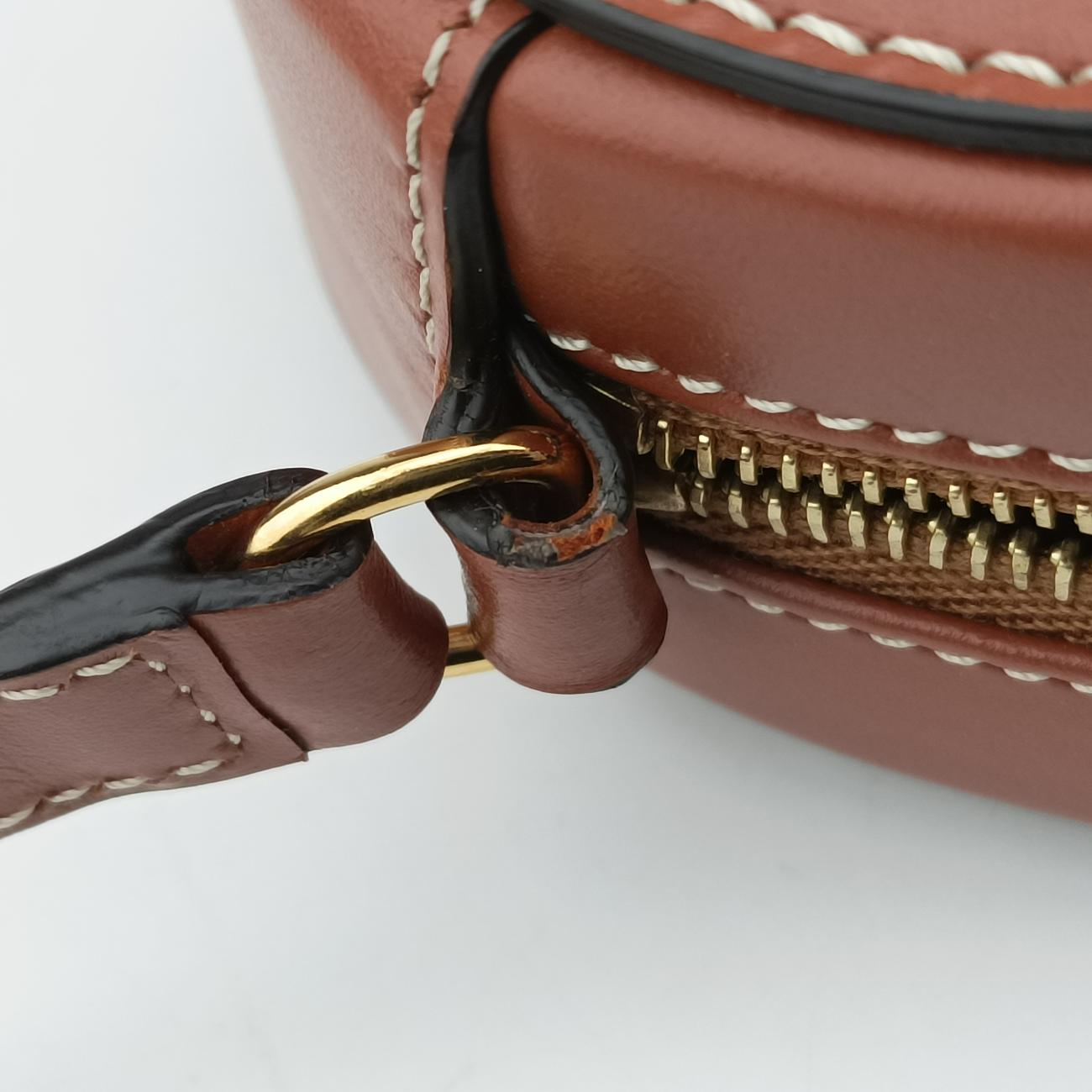 Vintage Celine Oval Purse Cuir Triomphe Brown Leather  shoulderbag | stylenewstar