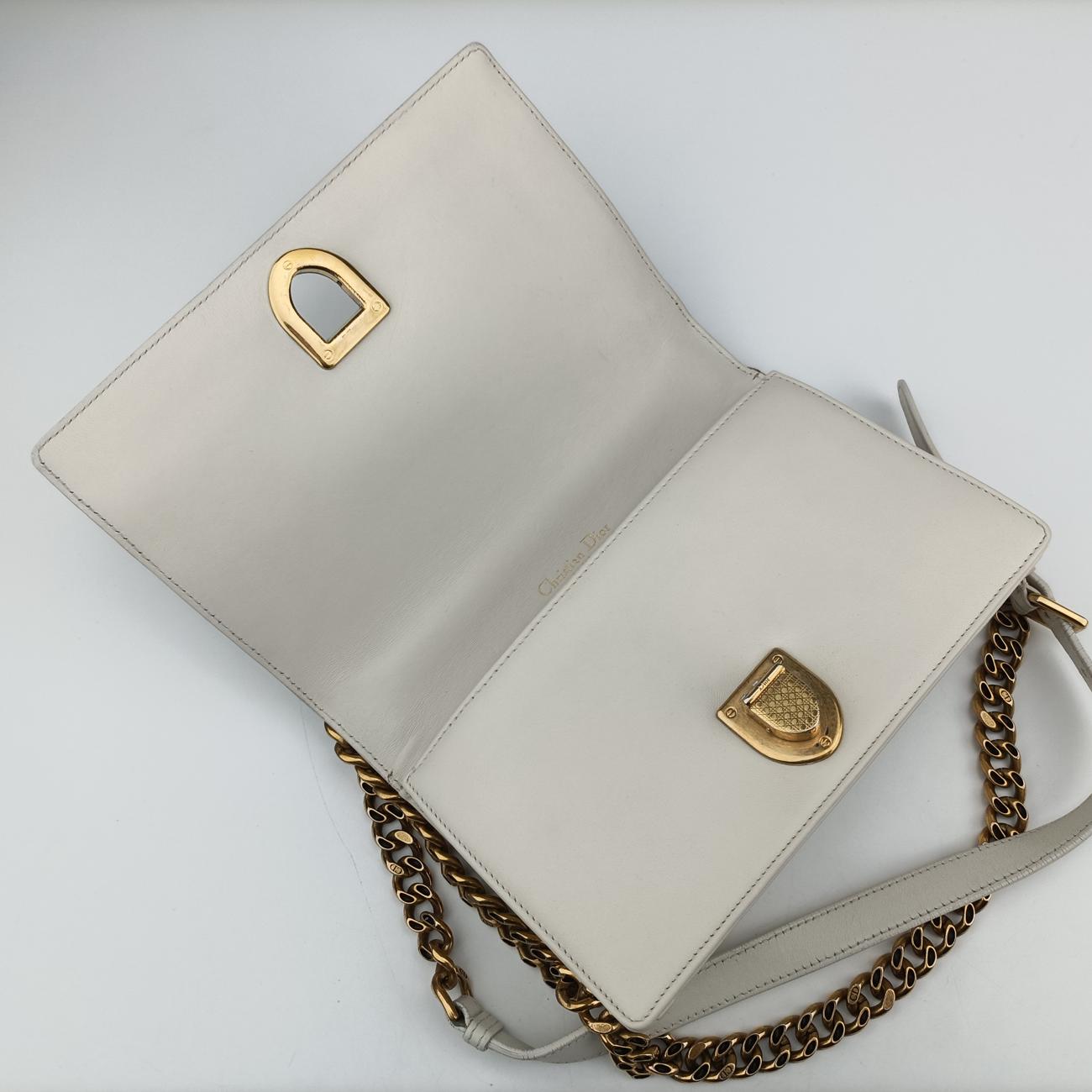 Pre-owned Christian Dior Diorama White Leather  shoulderbag | stylenewstar