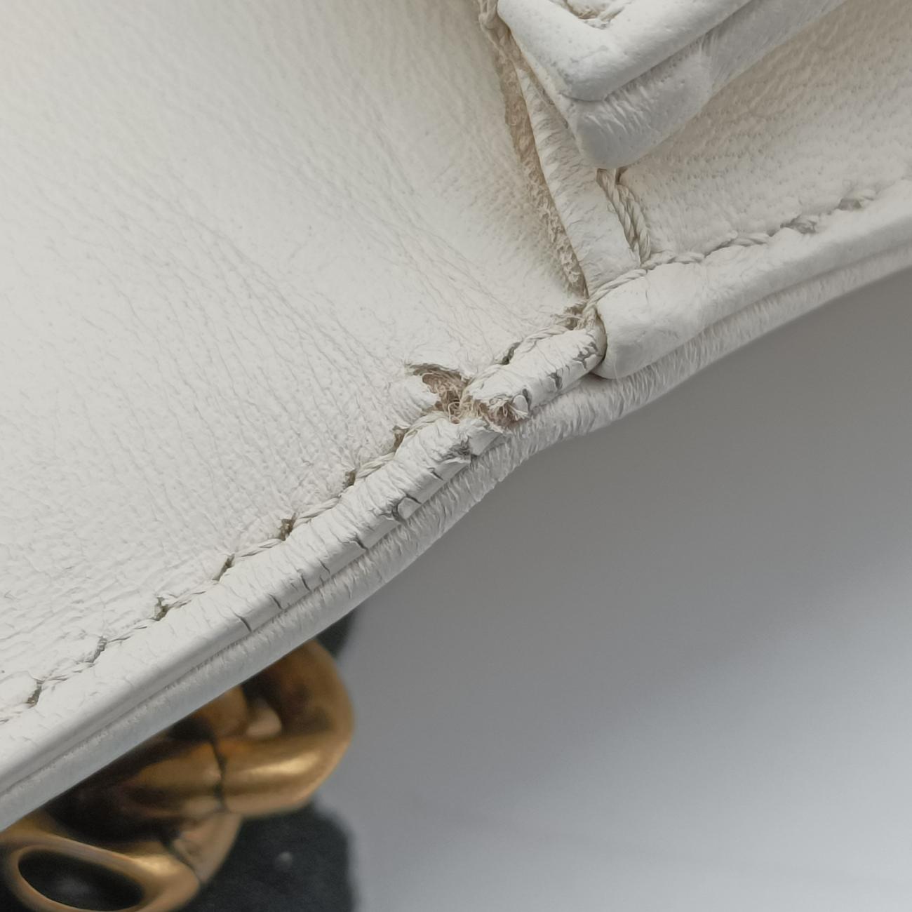 Pre-owned Christian Dior Diorama White Leather  shoulderbag | stylenewstar