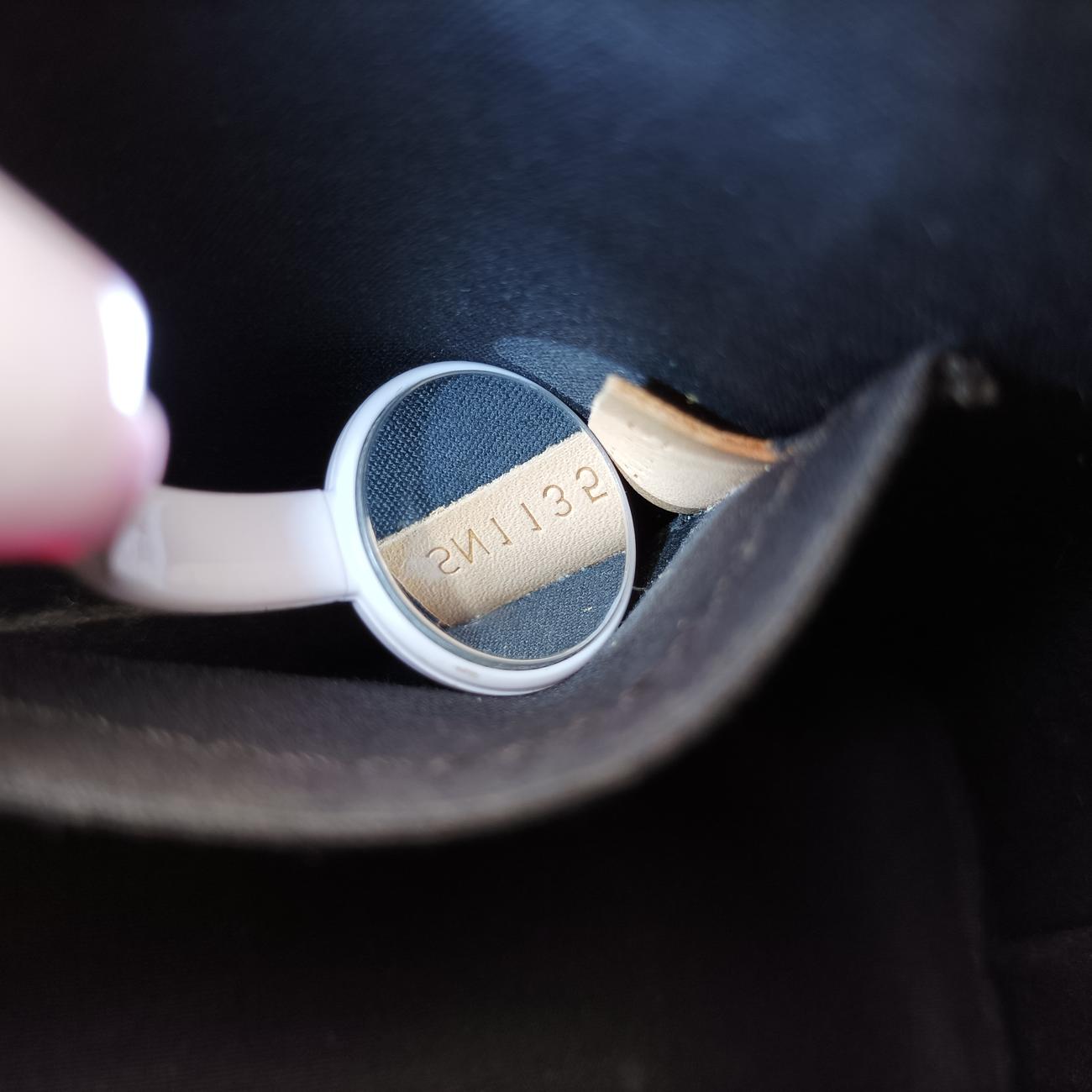 Pre-owned Louis Vuitton Nicolas Squiere Sticker Alma BB Ivory x black x multicolor Vernis M50419 shoulderbag | stylenewstar