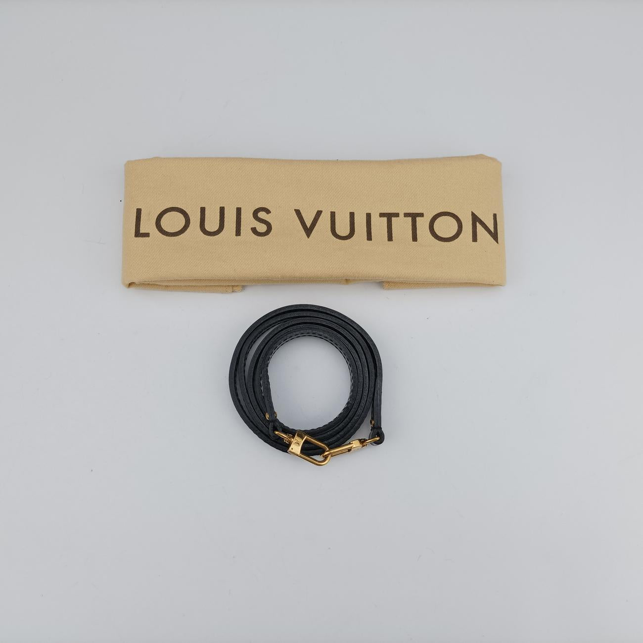 Pre-owned Louis Vuitton Nicolas Squiere Sticker Alma BB Ivory x black x multicolor Vernis M50419 shoulderbag | stylenewstar