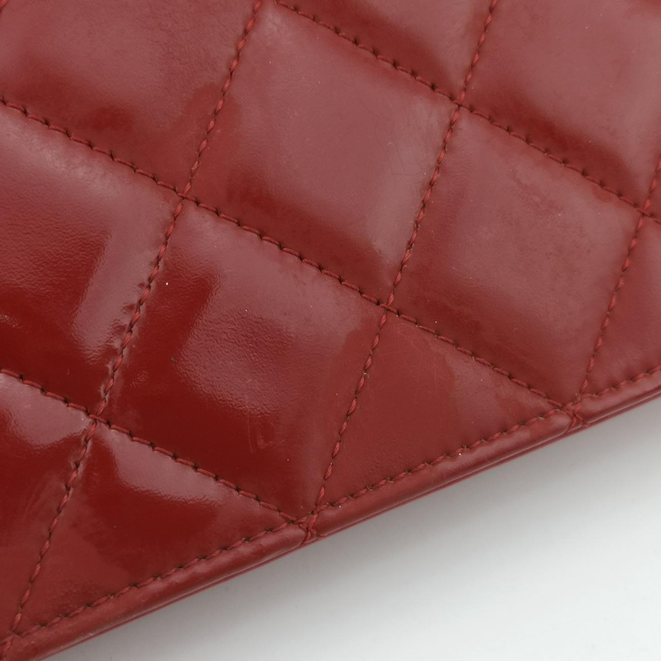 Vintage Chanel Matelasse coco mark Red Patent A48692 shoulderbag | stylenewstar