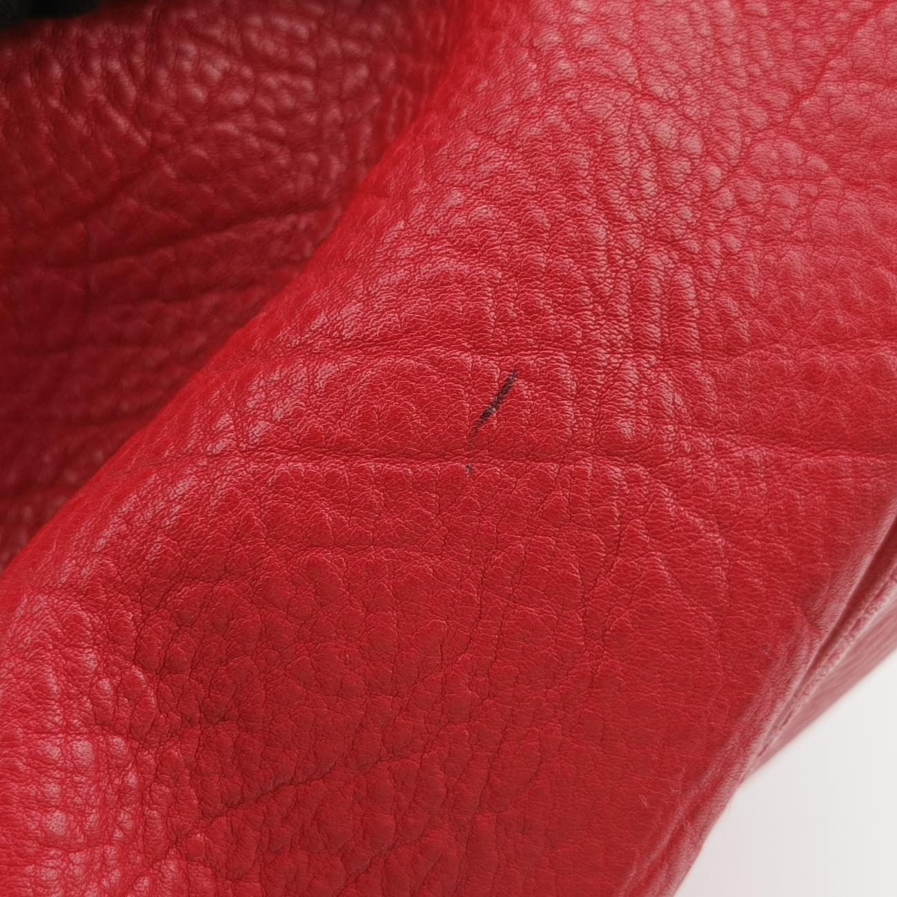 Pre-owned Gucci Soho Red Leather 282308 handbag | stylenewstar