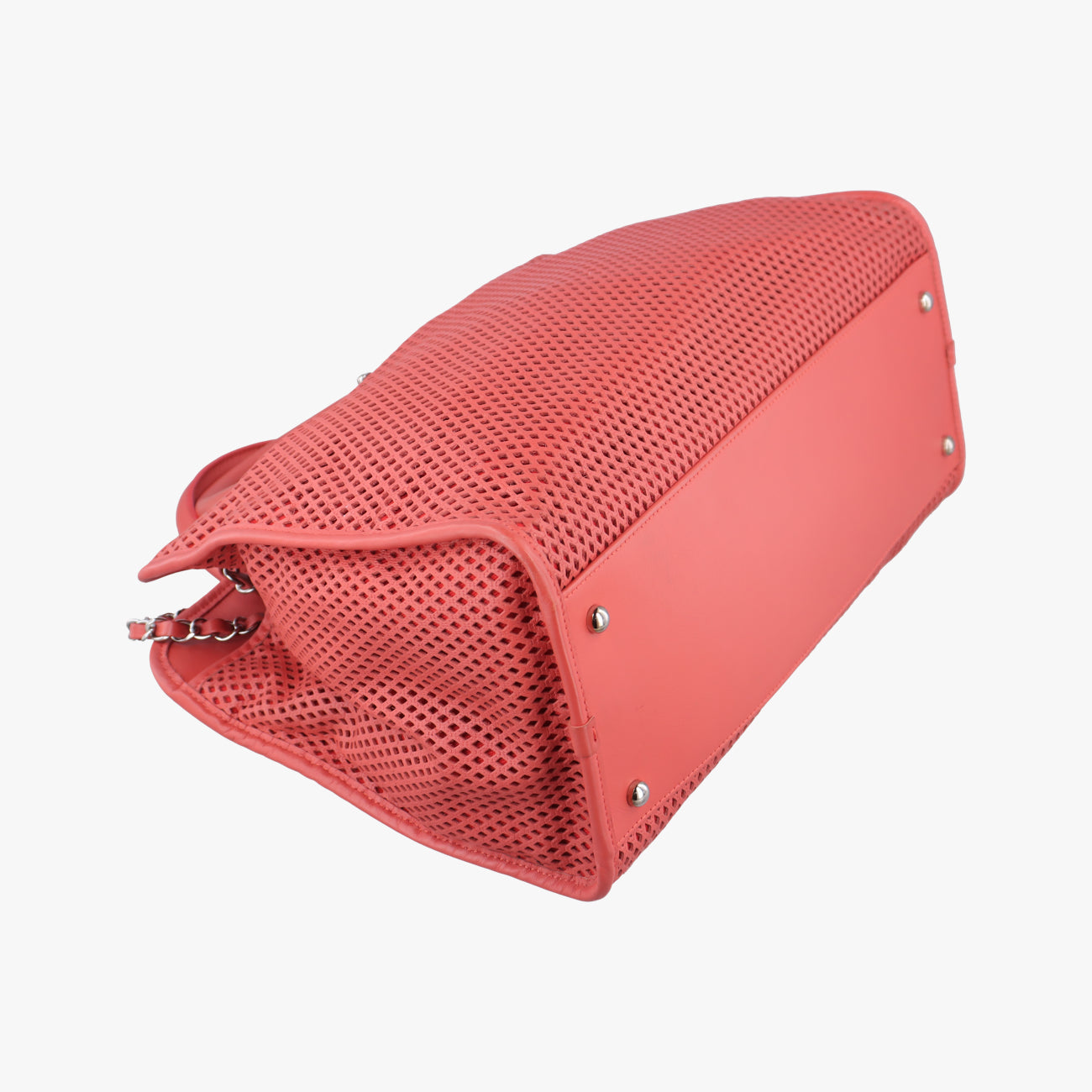 Pre-owned Chanel Up in the Air Perforated French Riviera Red Leather A67654 shoulderbag | stylenewstar