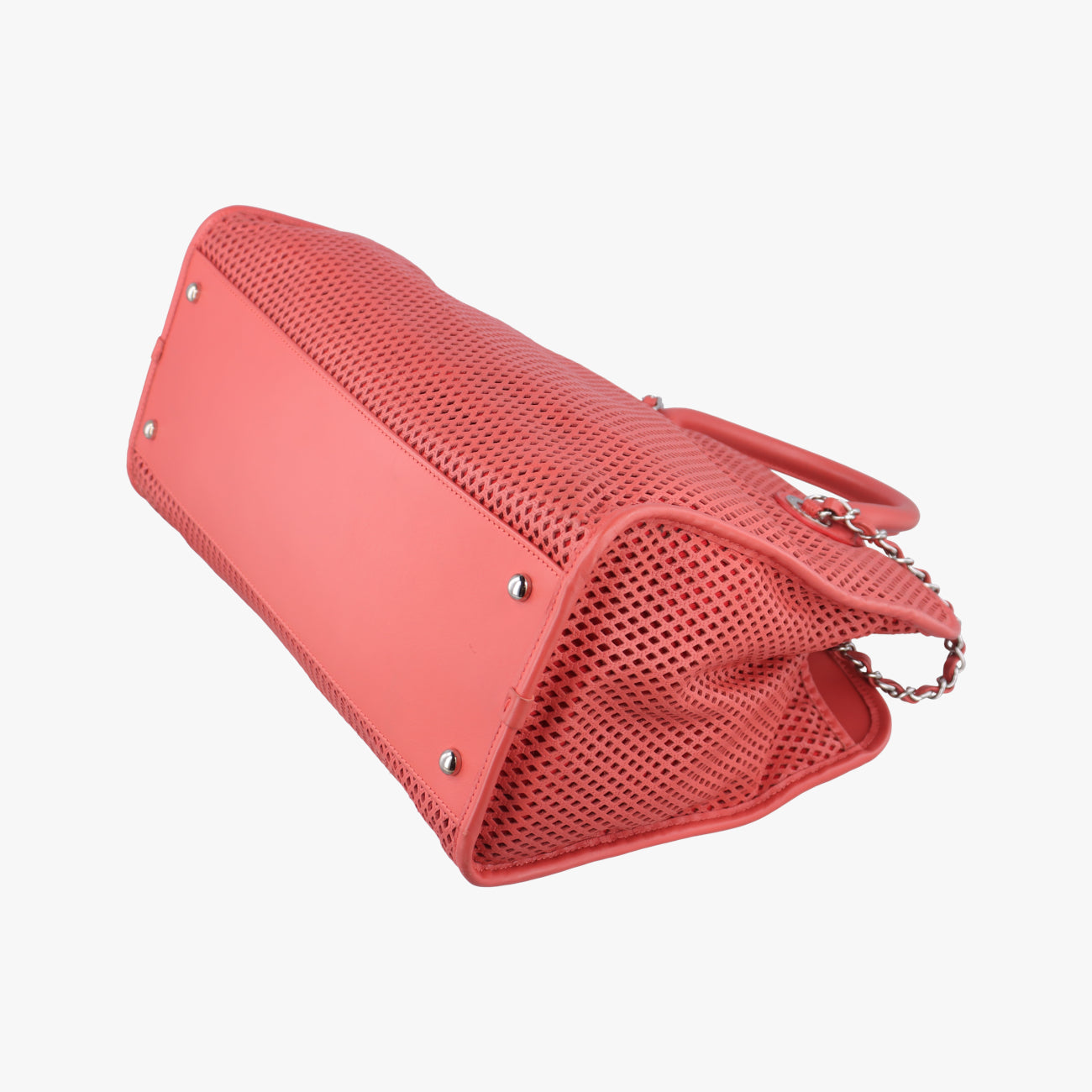 Pre-owned Chanel Up in the Air Perforated French Riviera Red Leather A67654 shoulderbag | stylenewstar