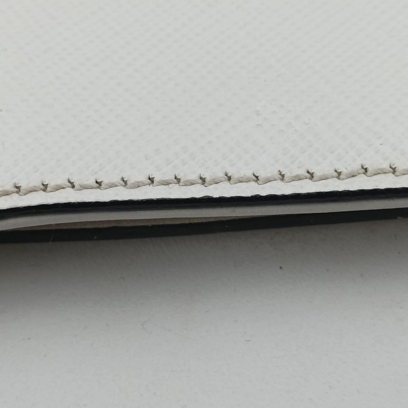 Pre-owned Prada Sidonie White SAFFIANO　Leather 1BD219 shoulderbag | stylenewstar