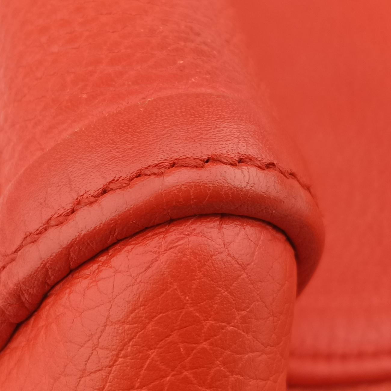 Pre-owned Gucci Soho Orange Leather 369176 shoulderbag | stylenewstar