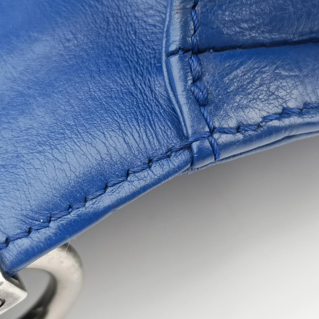 Pre-owned Chanel BOY CHANEL Blue leather A67087 shoulderbag | stylenewstar