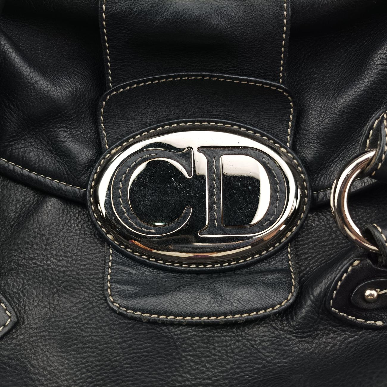 Pre-owned Christian Dior CD logo Black Leather  shoulderbag | stylenewstar