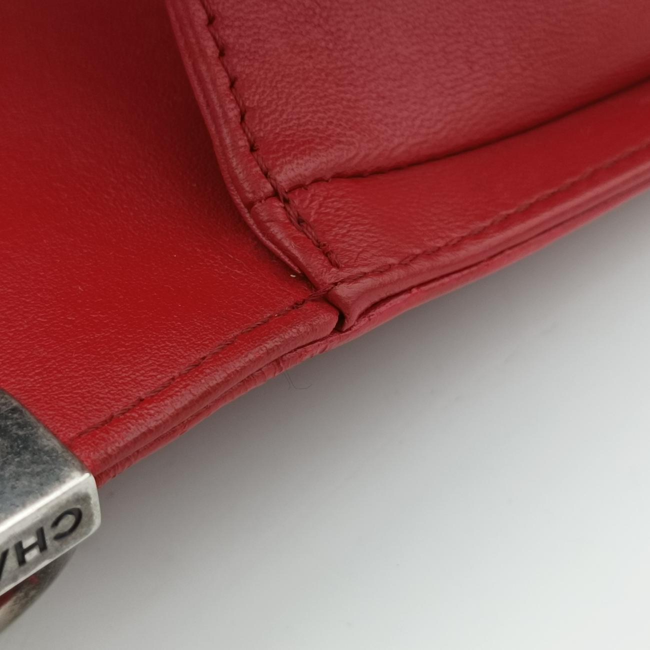 Pre-owned Chanel BOY CHANEL Red lambskin A66094 shoulderbag | stylenewstar