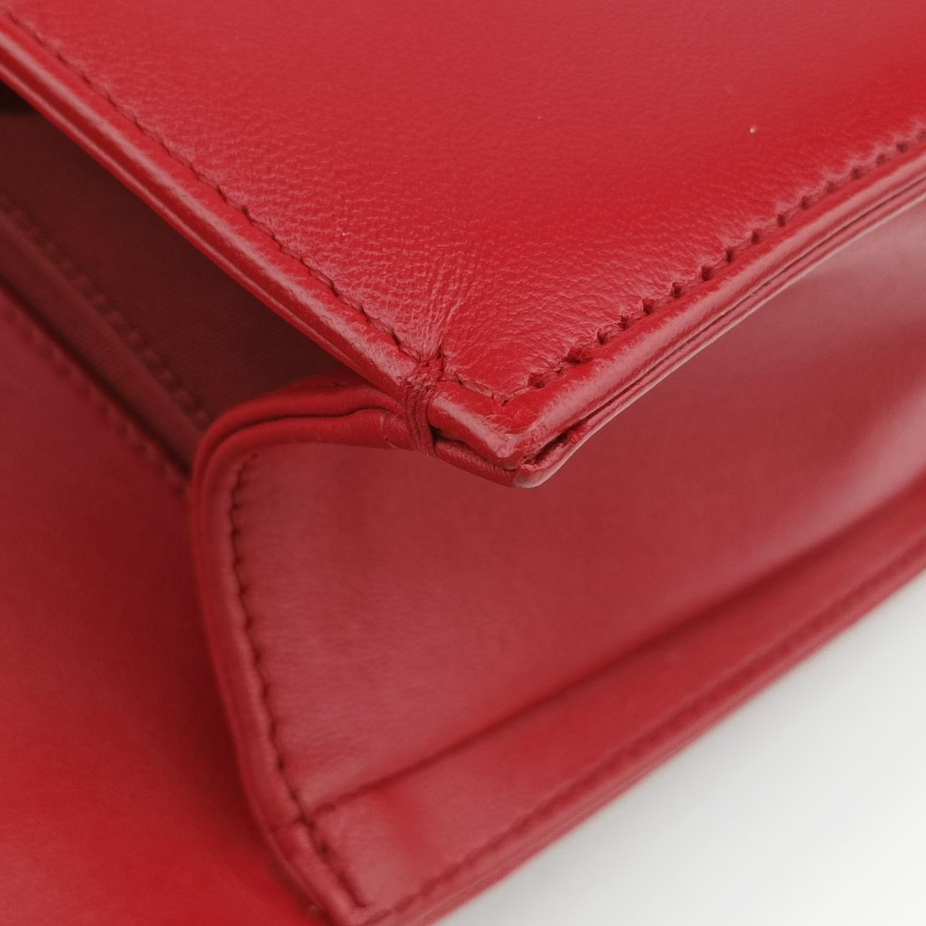 Pre-owned Chanel BOY CHANEL Red lambskin A66094 shoulderbag | stylenewstar