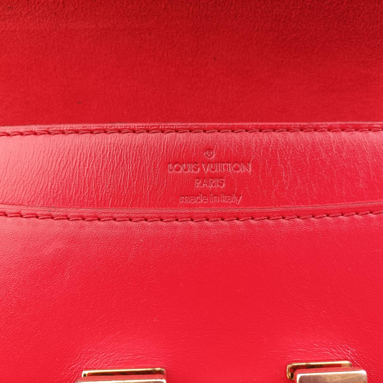 Pre-owned Louis Vuitton Pochette Louise GM Red leather M94647 shoulderbag | stylenewstar