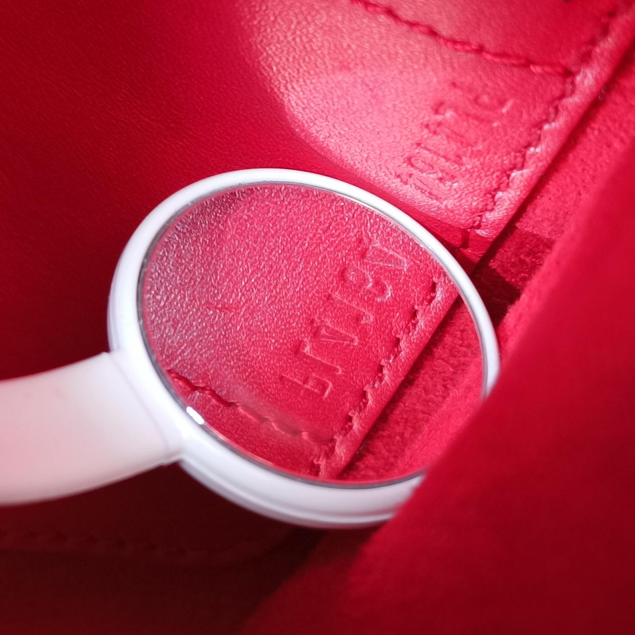 Pre-owned Louis Vuitton Pochette Louise GM Red leather M94647 shoulderbag | stylenewstar