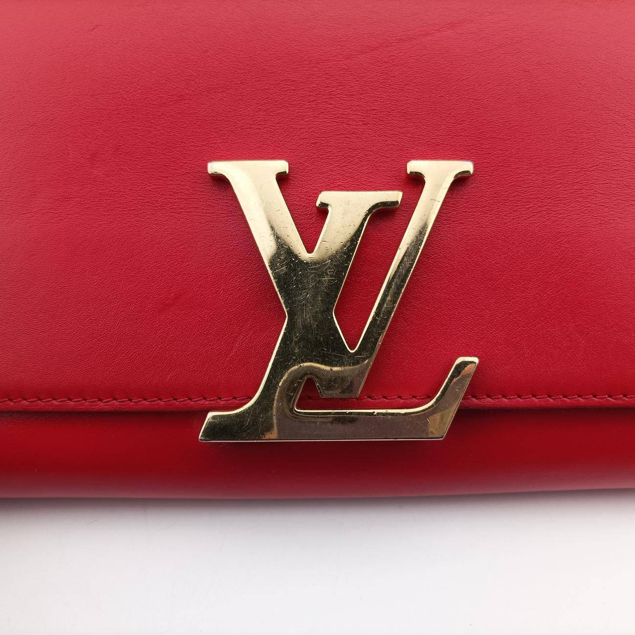 Pre-owned Louis Vuitton Pochette Louise GM Red leather M94647 shoulderbag | stylenewstar