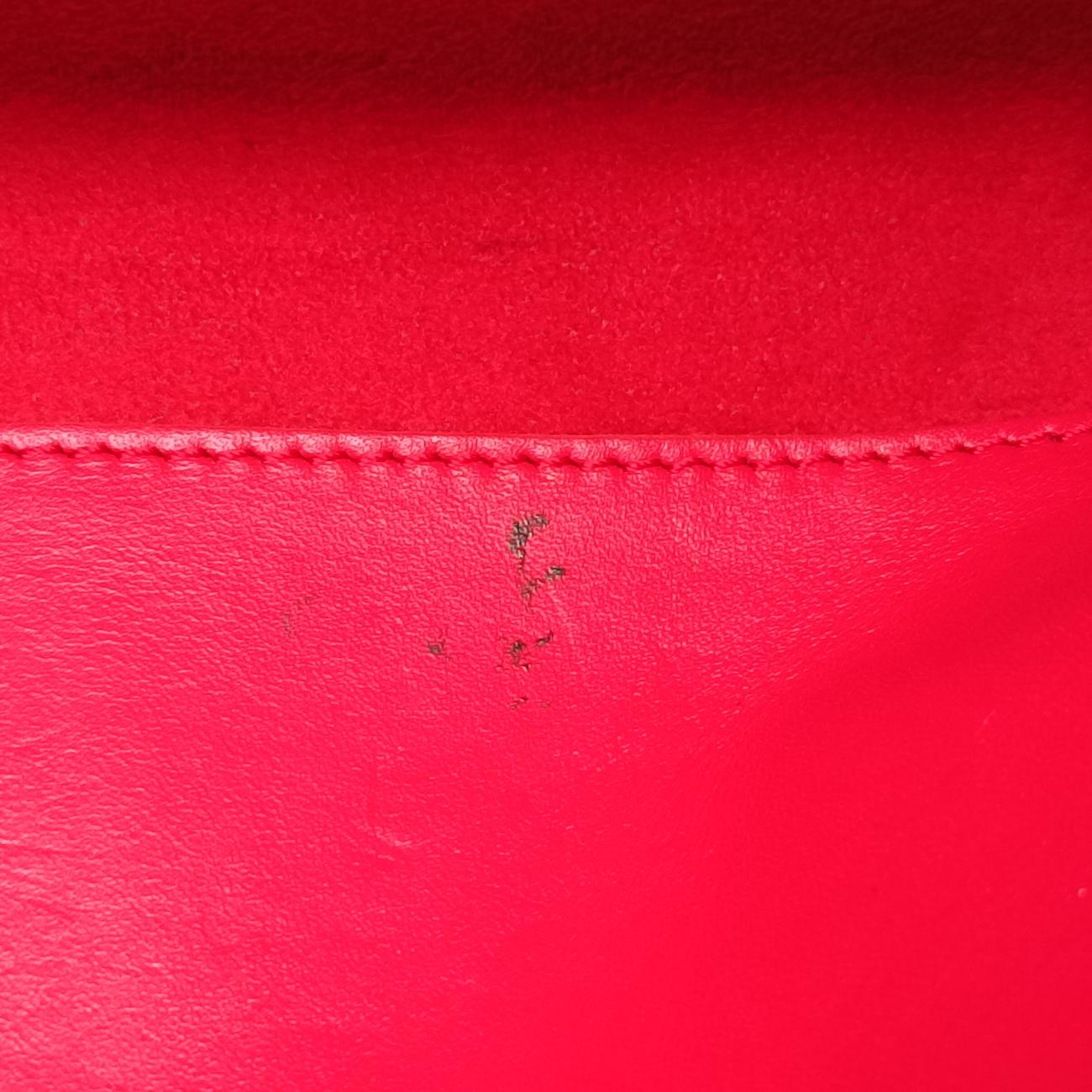 Pre-owned Louis Vuitton Pochette Louise GM Red leather M94647 shoulderbag | stylenewstar