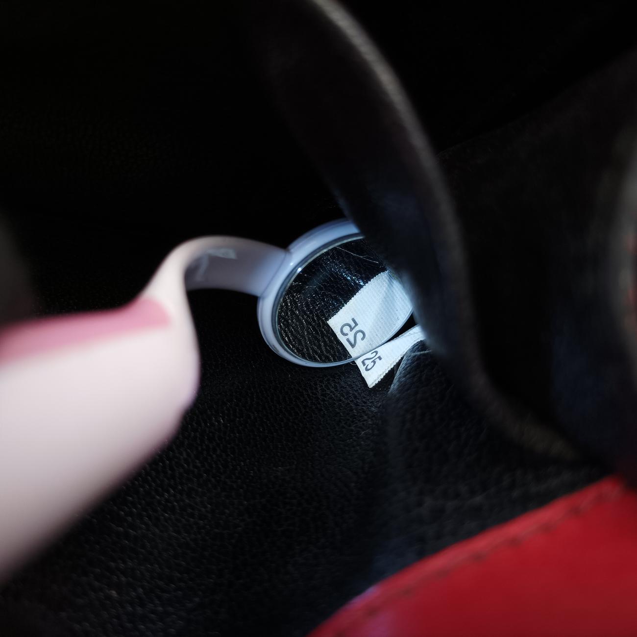 Pre-owned Prada Cahier Red×Black Leather 1BH018 shoulderbag | stylenewstar