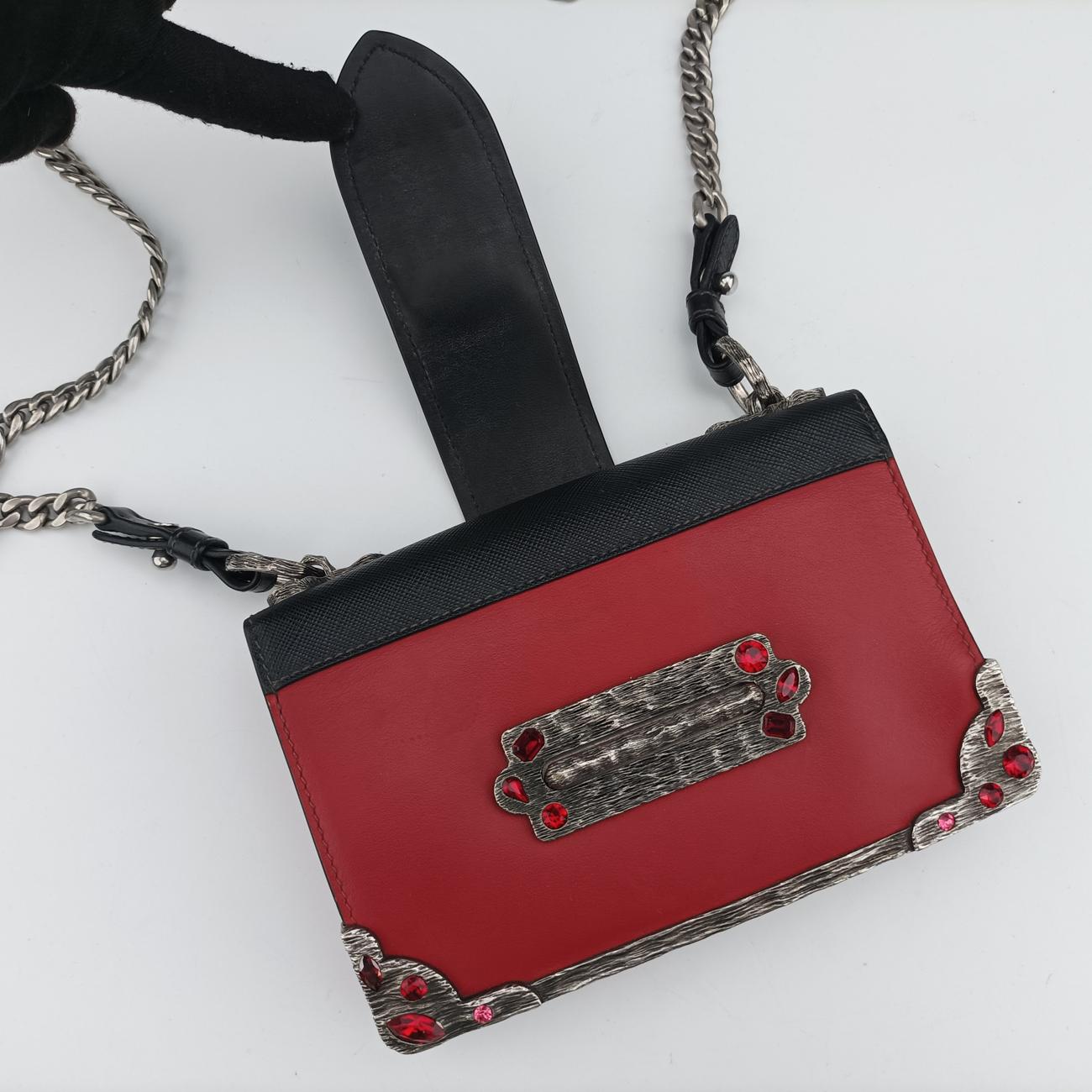 Pre-owned Prada Cahier Red×Black Leather 1BH018 shoulderbag | stylenewstar